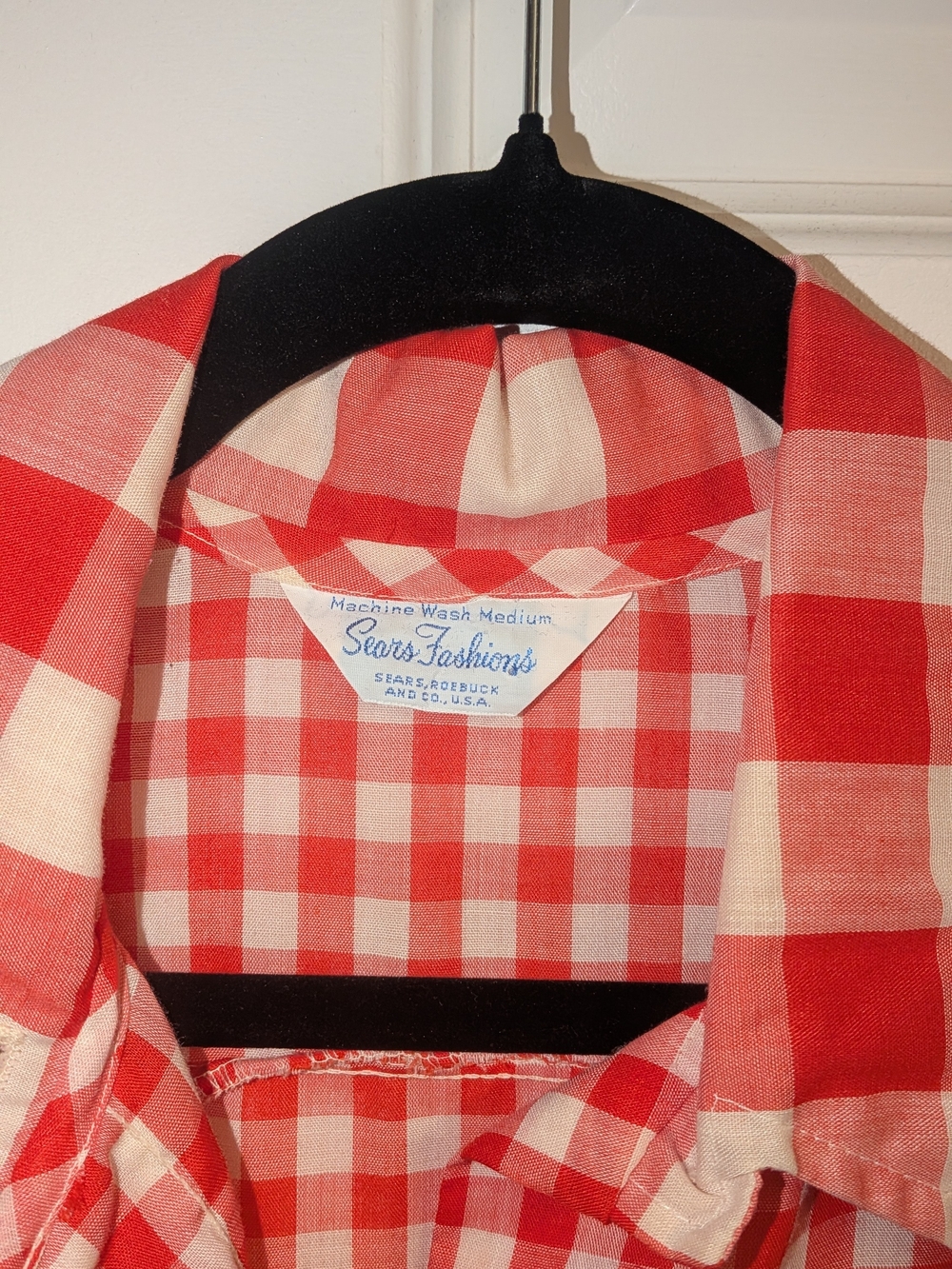 Vintage 70s Dagger Collar Red and White Gingham Button-Up Shirt - Picture 3 of 3
